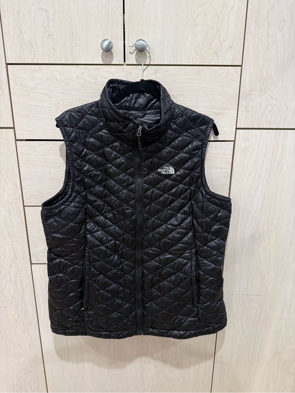 The North Face Black Quilted Puffer Vest 🖤 XL